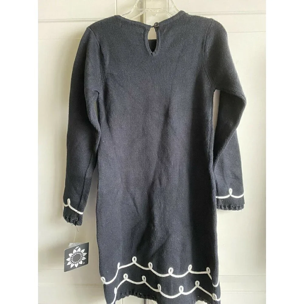 Girl’s Size 5T NWT Long Sleeve‎ Black Sweater Shift